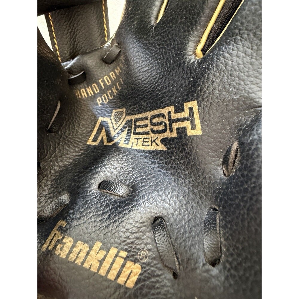 Franklin MeshTek 9.5 Youth T-Ball Baseball Glove Black Gold Beginner RHL - Picture 5 of 10